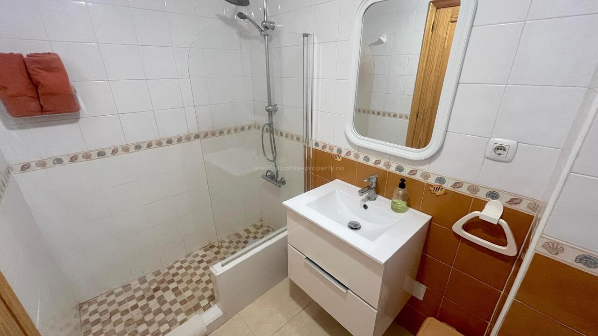 Apartamento / piso en Algorfa