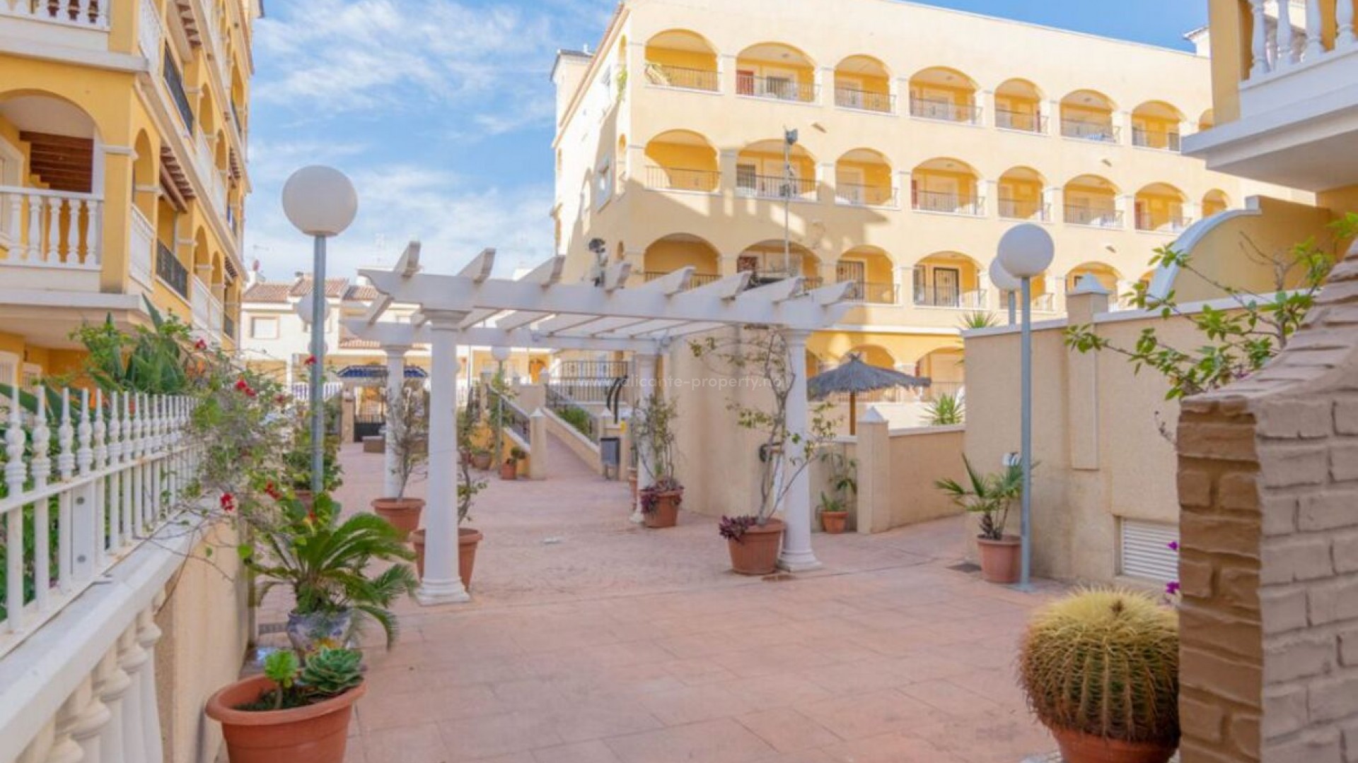 Apartamento / piso en Algorfa