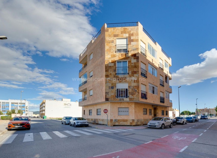 Apartamento / piso en Almoradi Centro