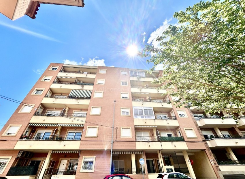 Apartamento / piso en Almoradi Centro