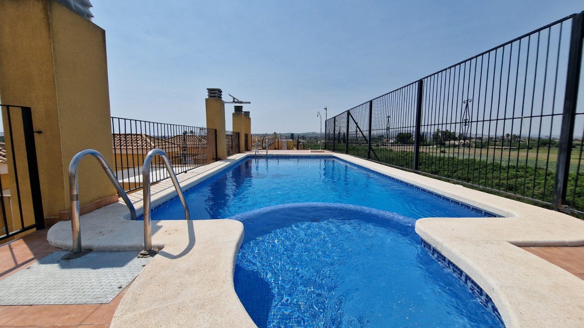 Apartamento / piso en Daya Nueva