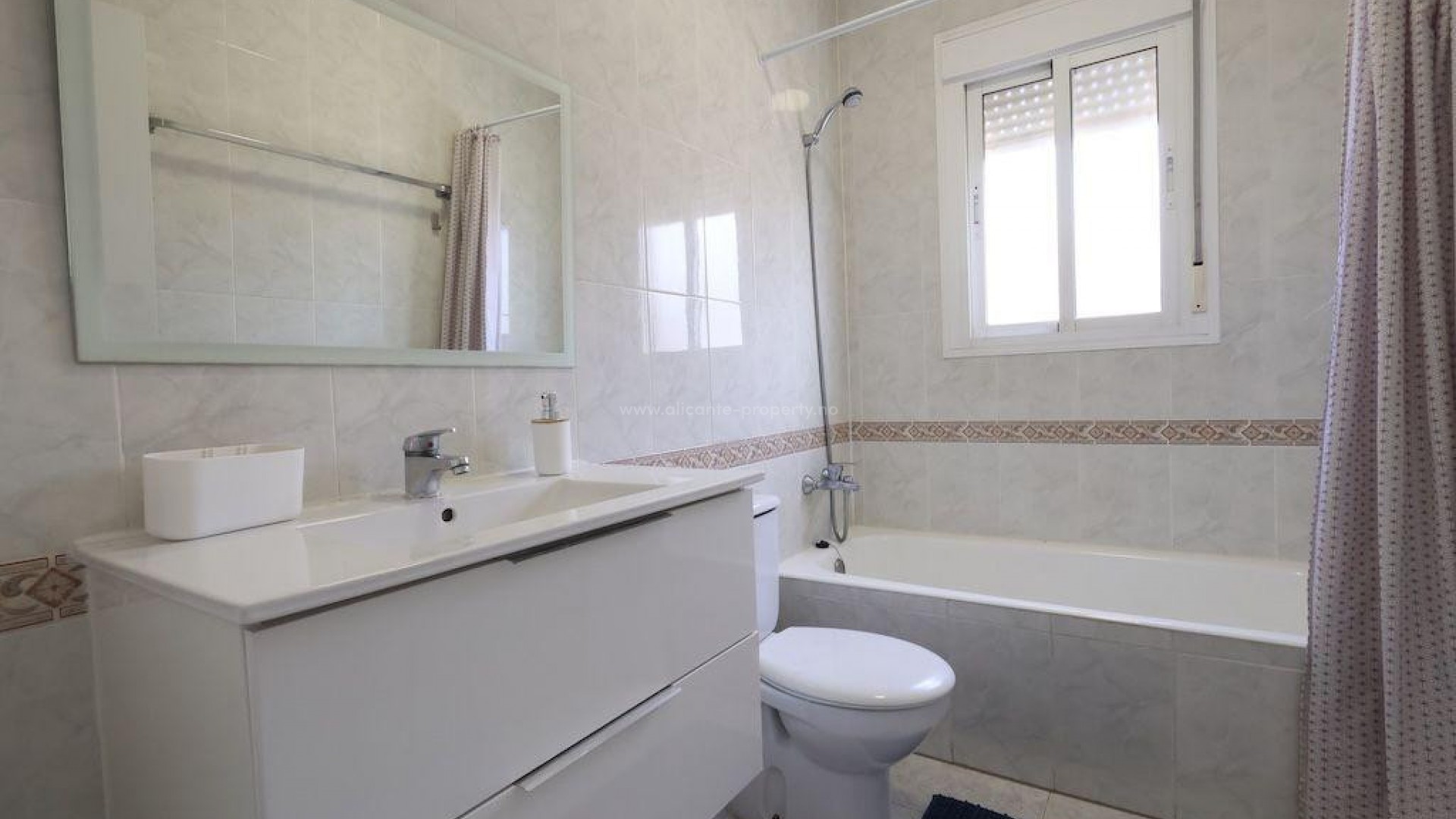 Apartamento / piso en Doña Pepa