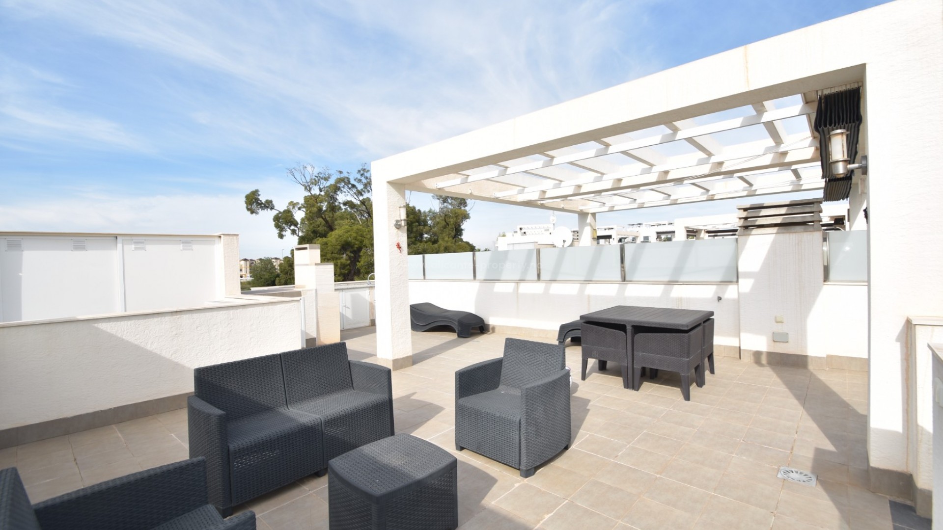 Apartamento / piso en El Raso