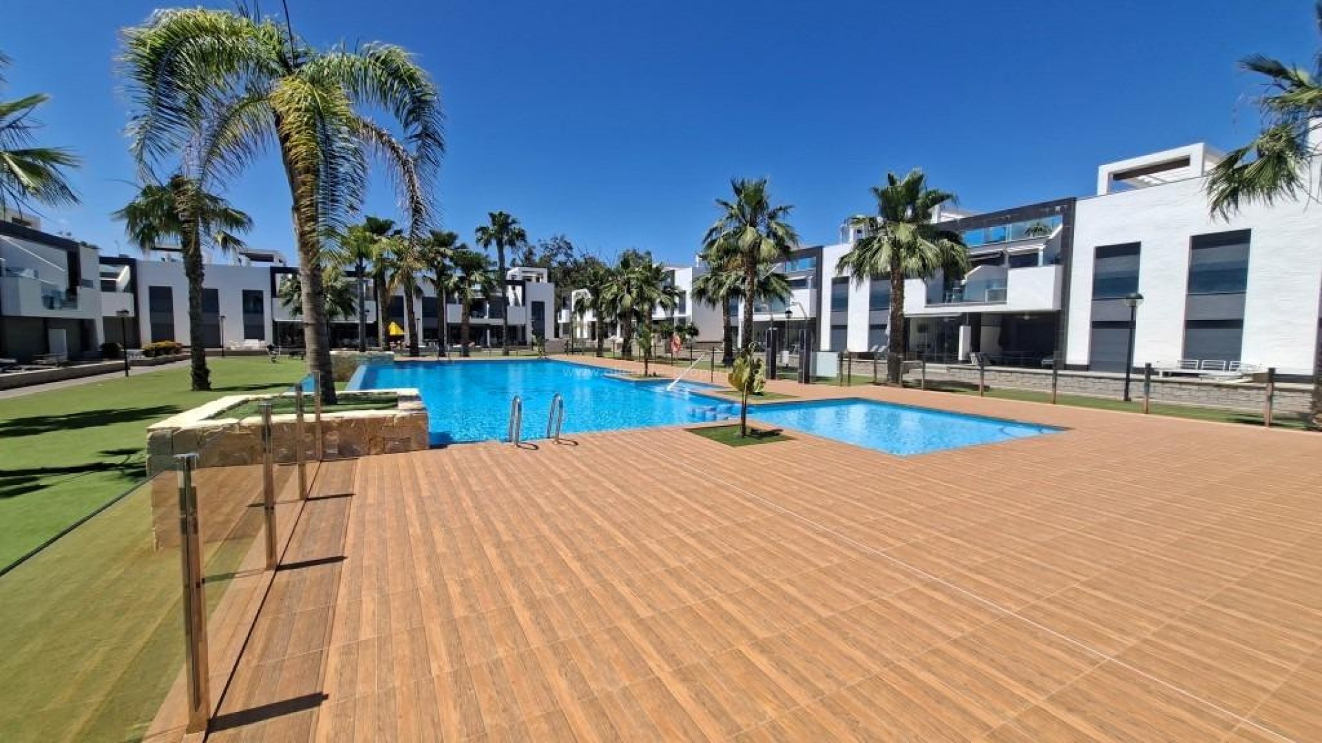 Apartamento / piso en El Raso
