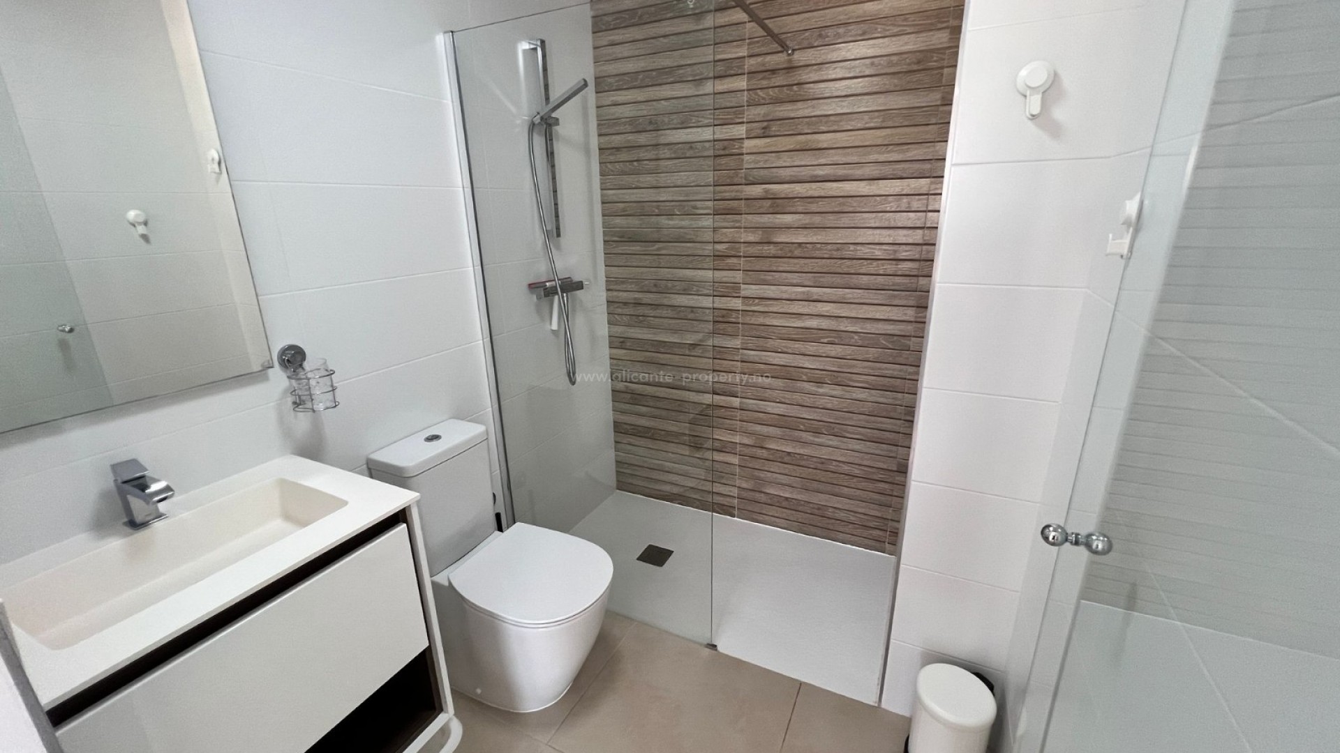 Apartamento / piso en Entre Naranjos