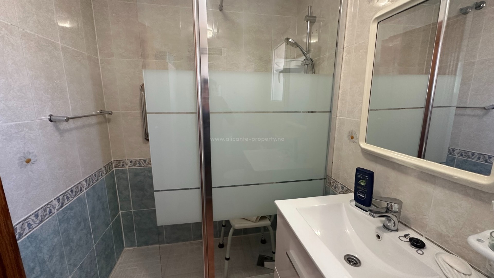 Apartamento / piso en Entre Naranjos