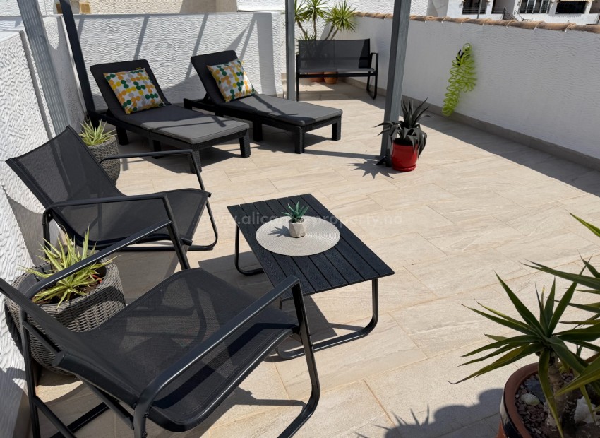 Apartamento / piso en Entre Naranjos
