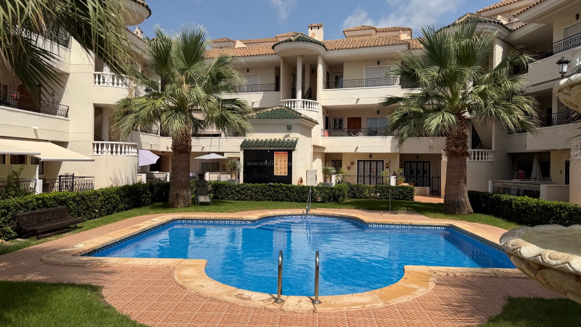 Apartamento / piso en Jacarilla