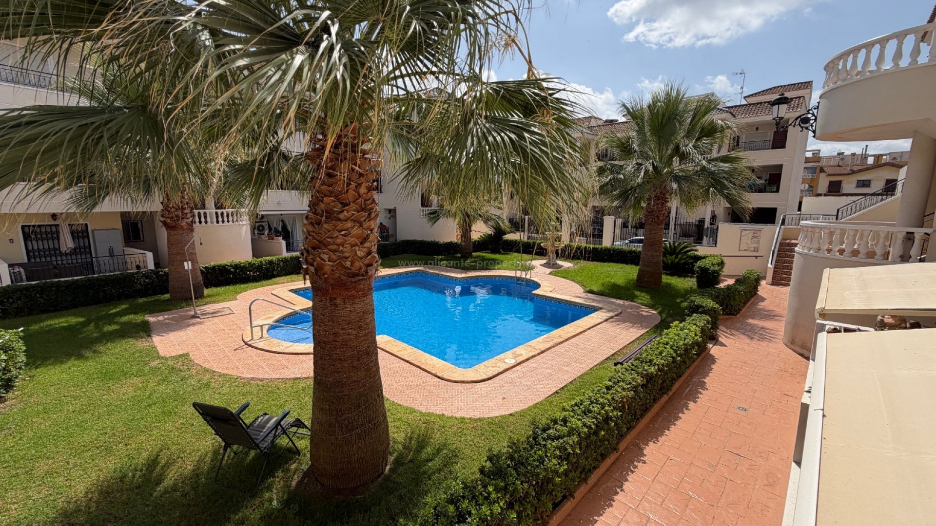 Apartamento / piso en Jacarilla