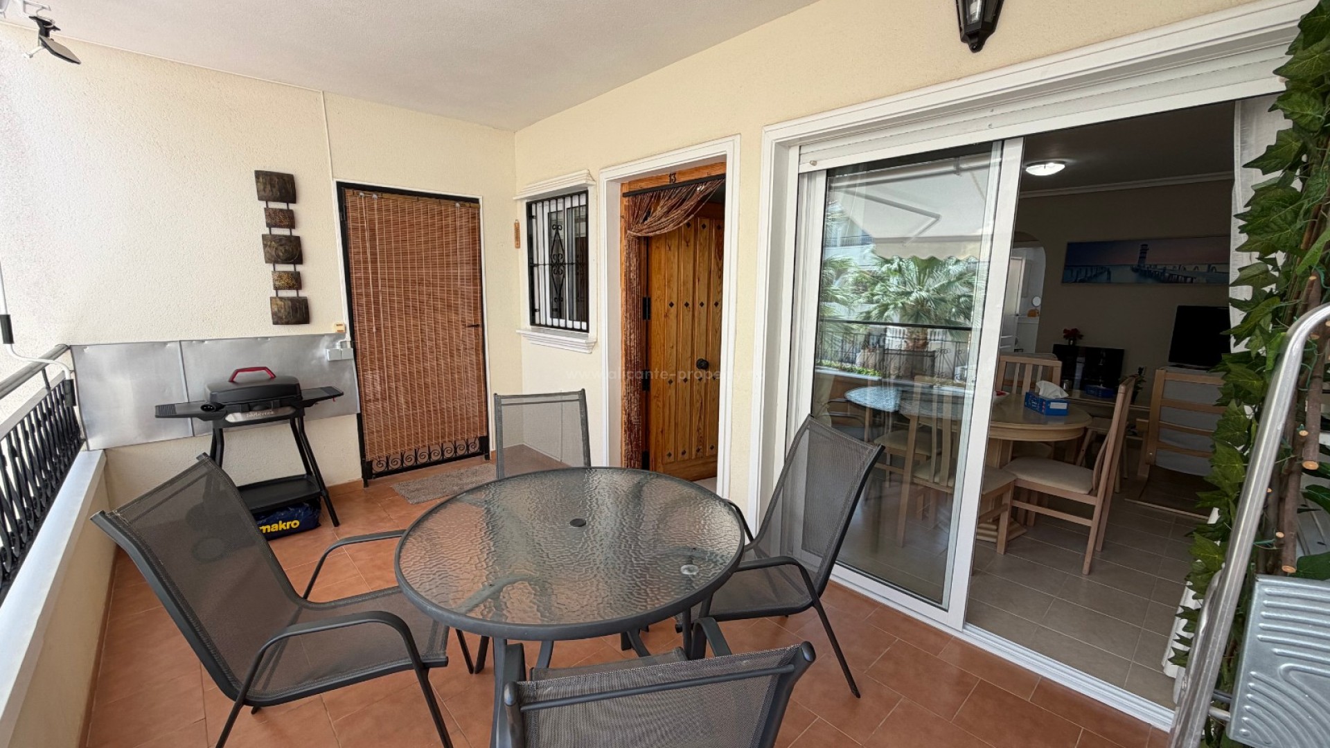 Apartamento / piso en Jacarilla