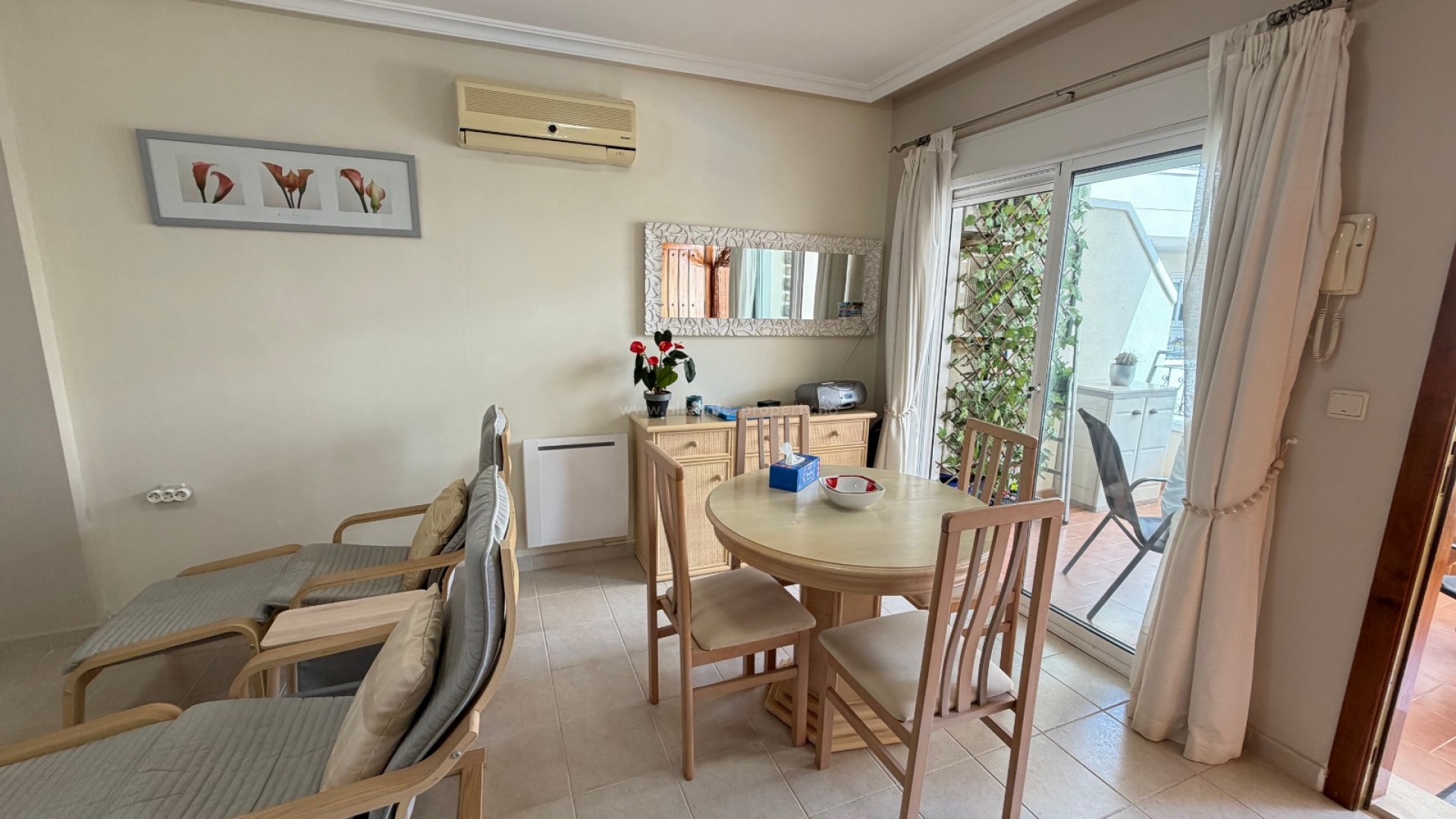 Apartamento / piso en Jacarilla