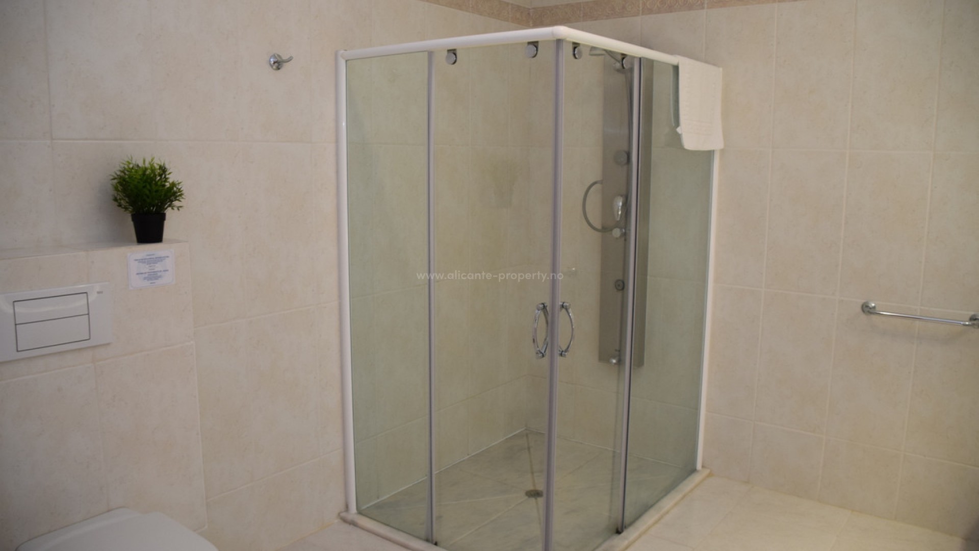 Apartamento / piso en La Fustera