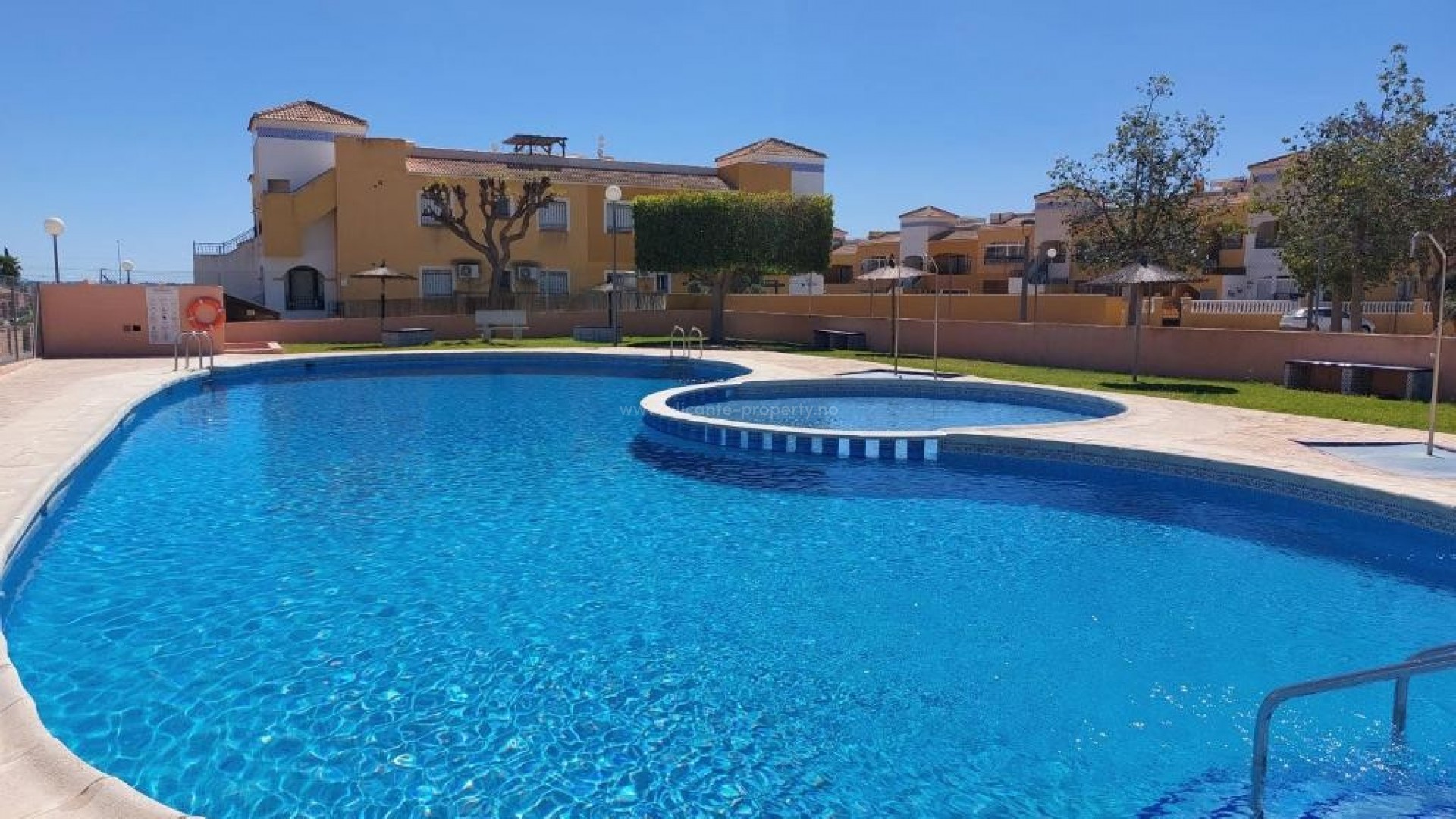 Apartamento / piso en La Herrada