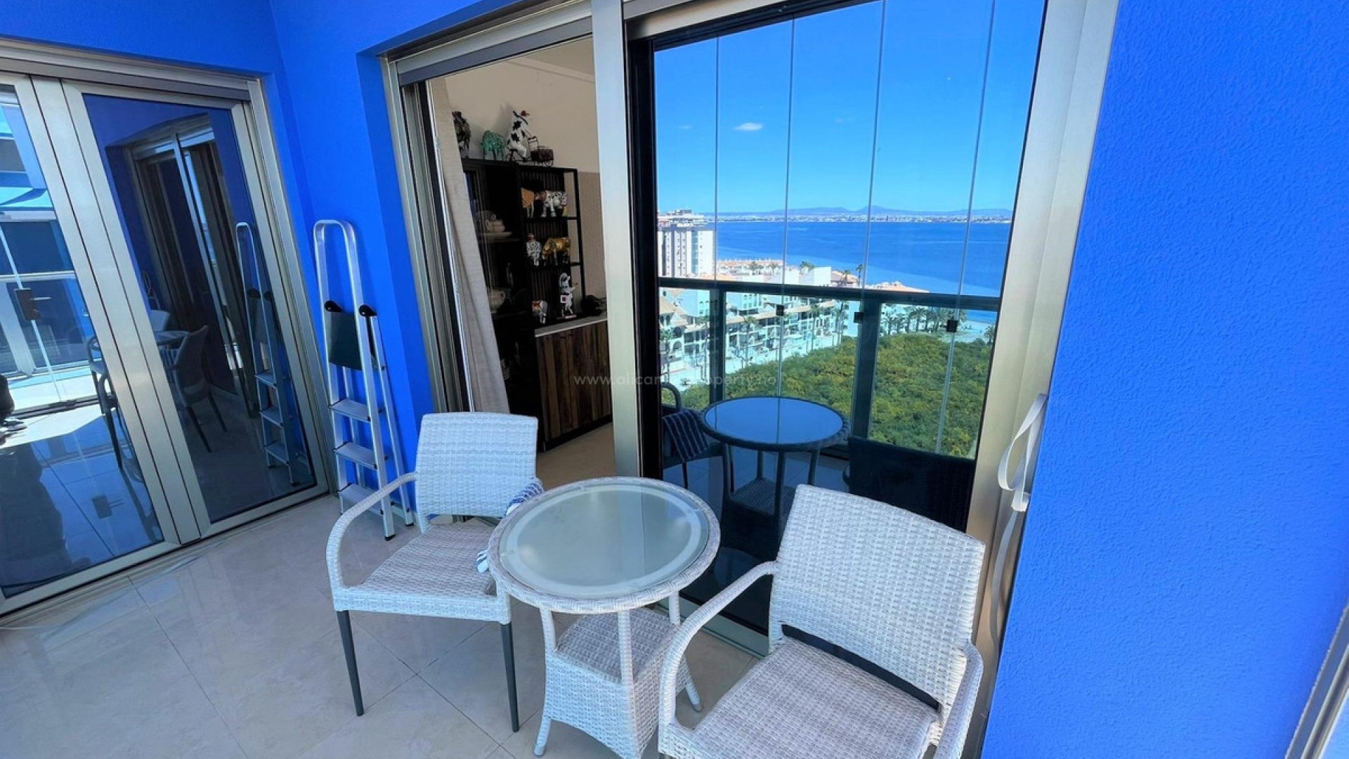 Apartamento / piso en La Manga Del Mar Menor