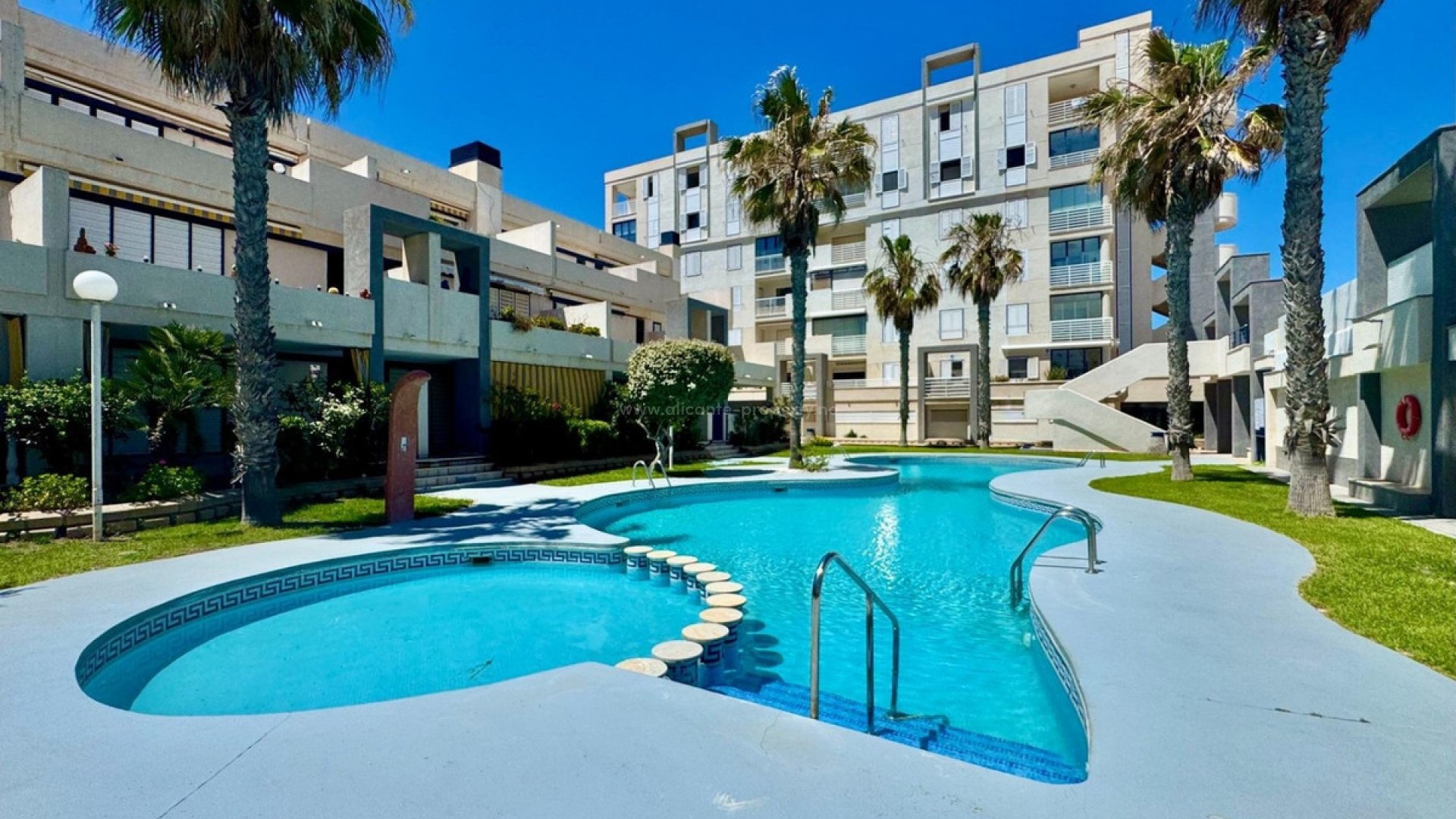 Apartamento / piso en La Mata