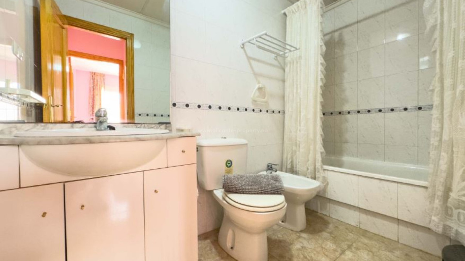 Apartamento / piso en La Mata