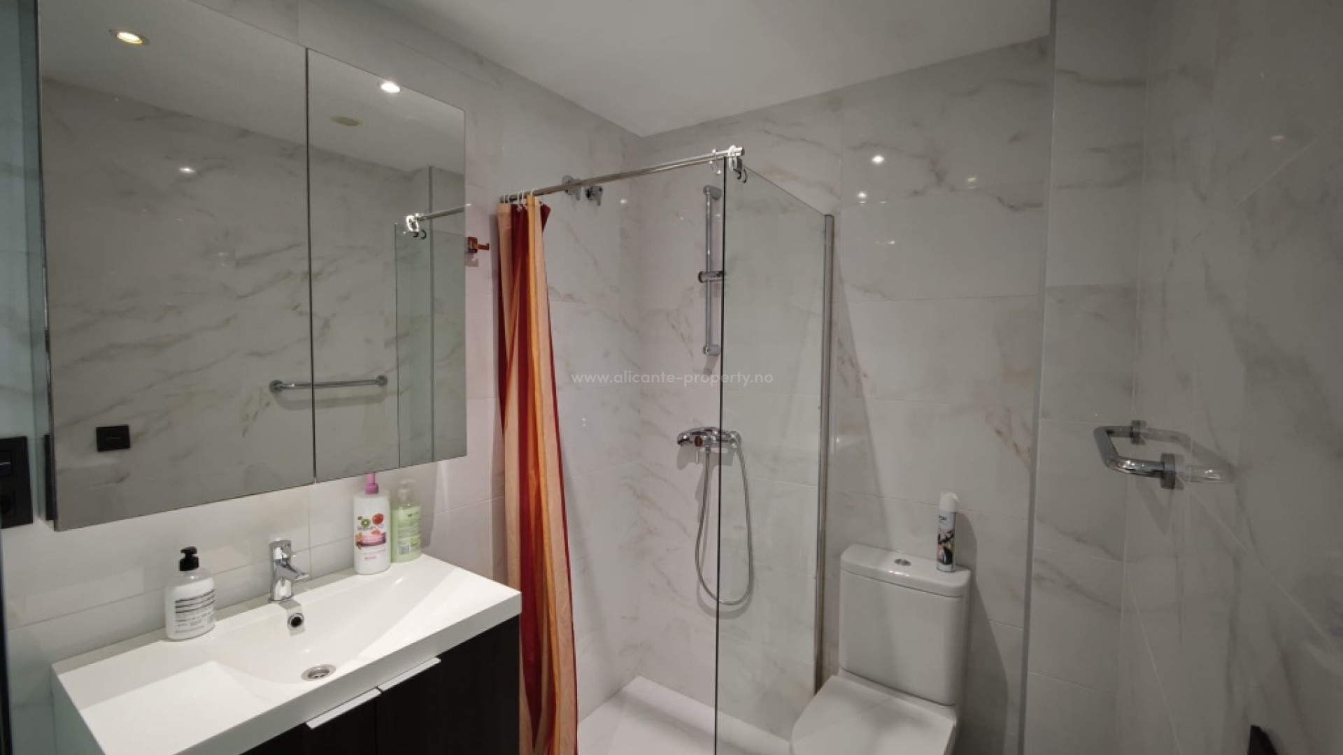 Apartamento / piso en La Zenia