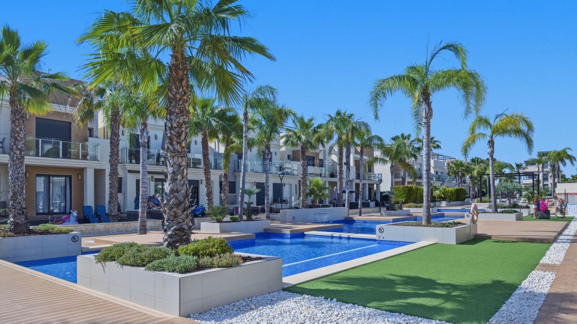 Apartamento / piso en La Zenia