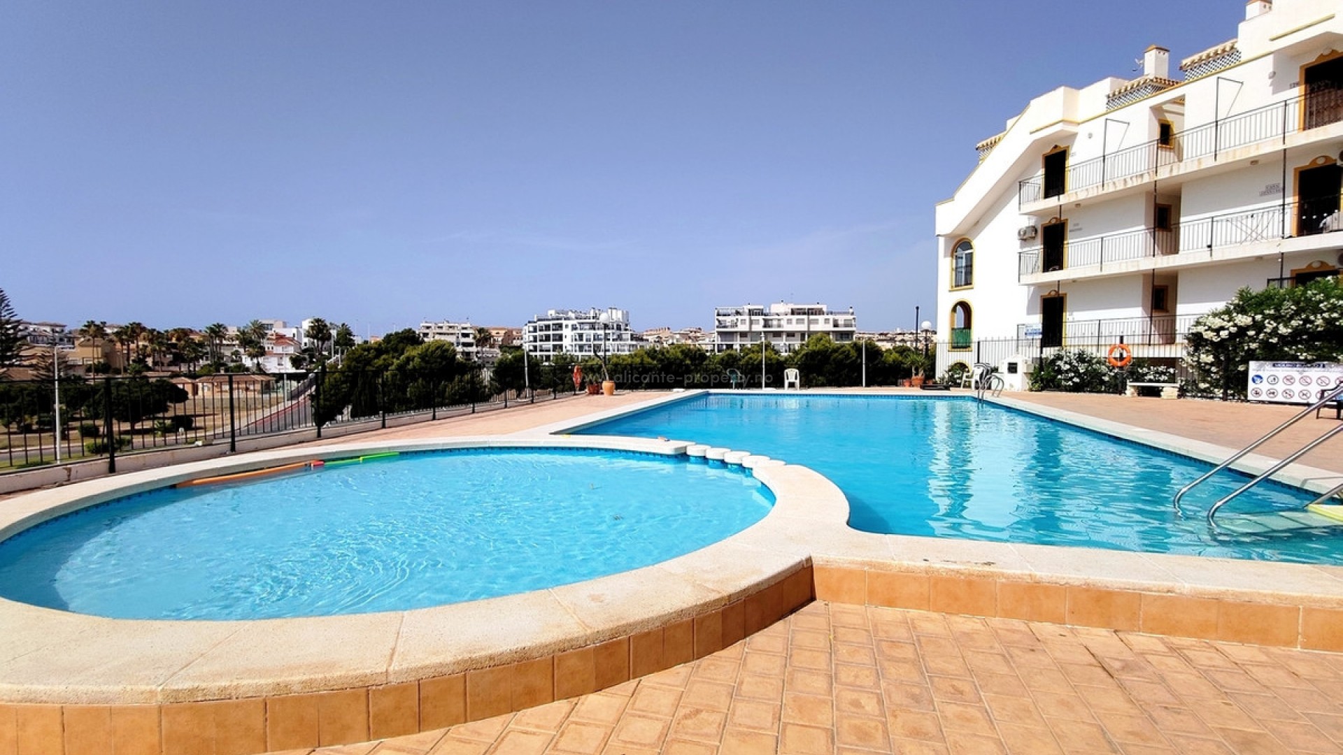 Apartamento / piso en La Zenia