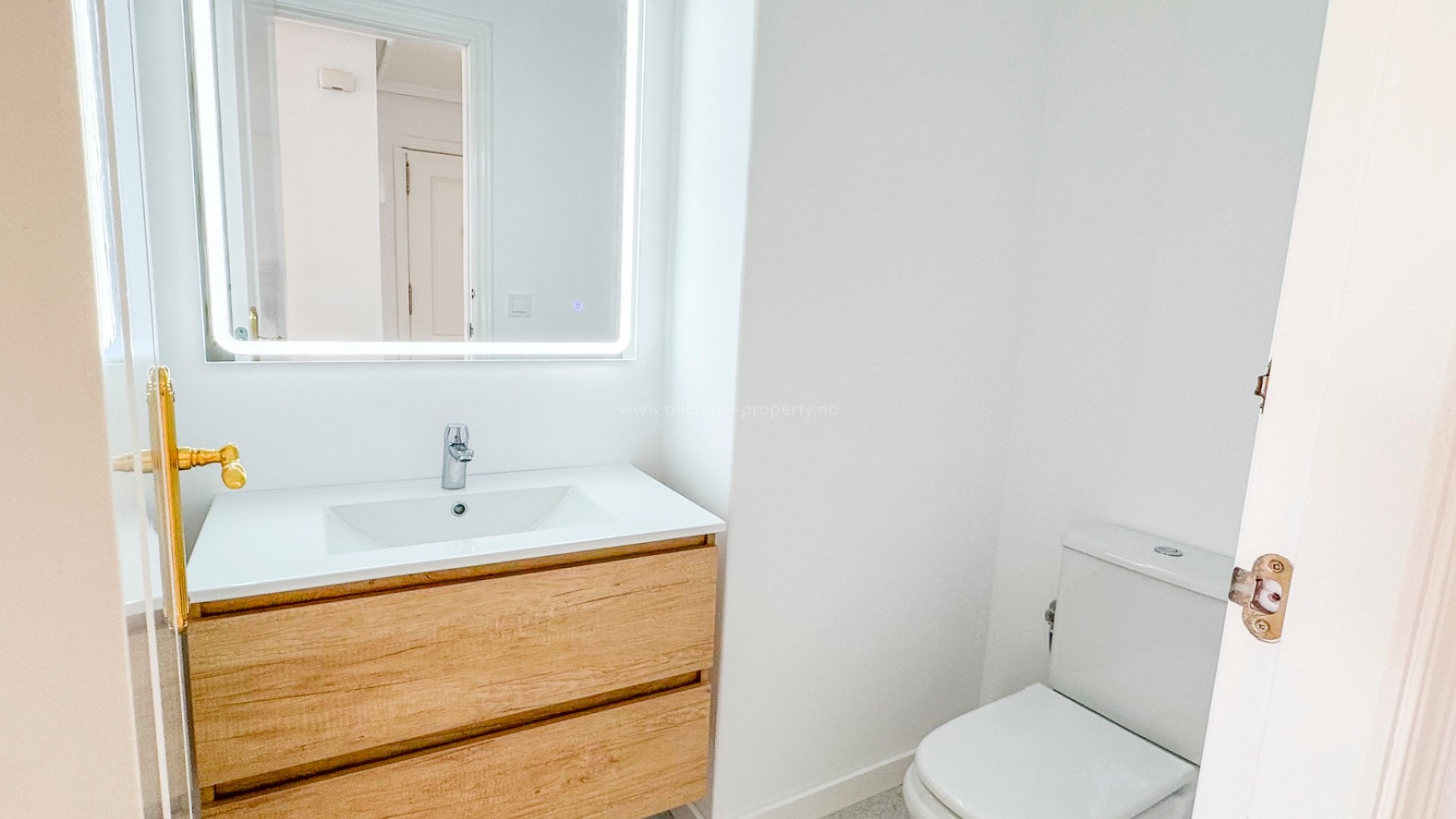 Apartamento / piso en Lomas de Campoamor