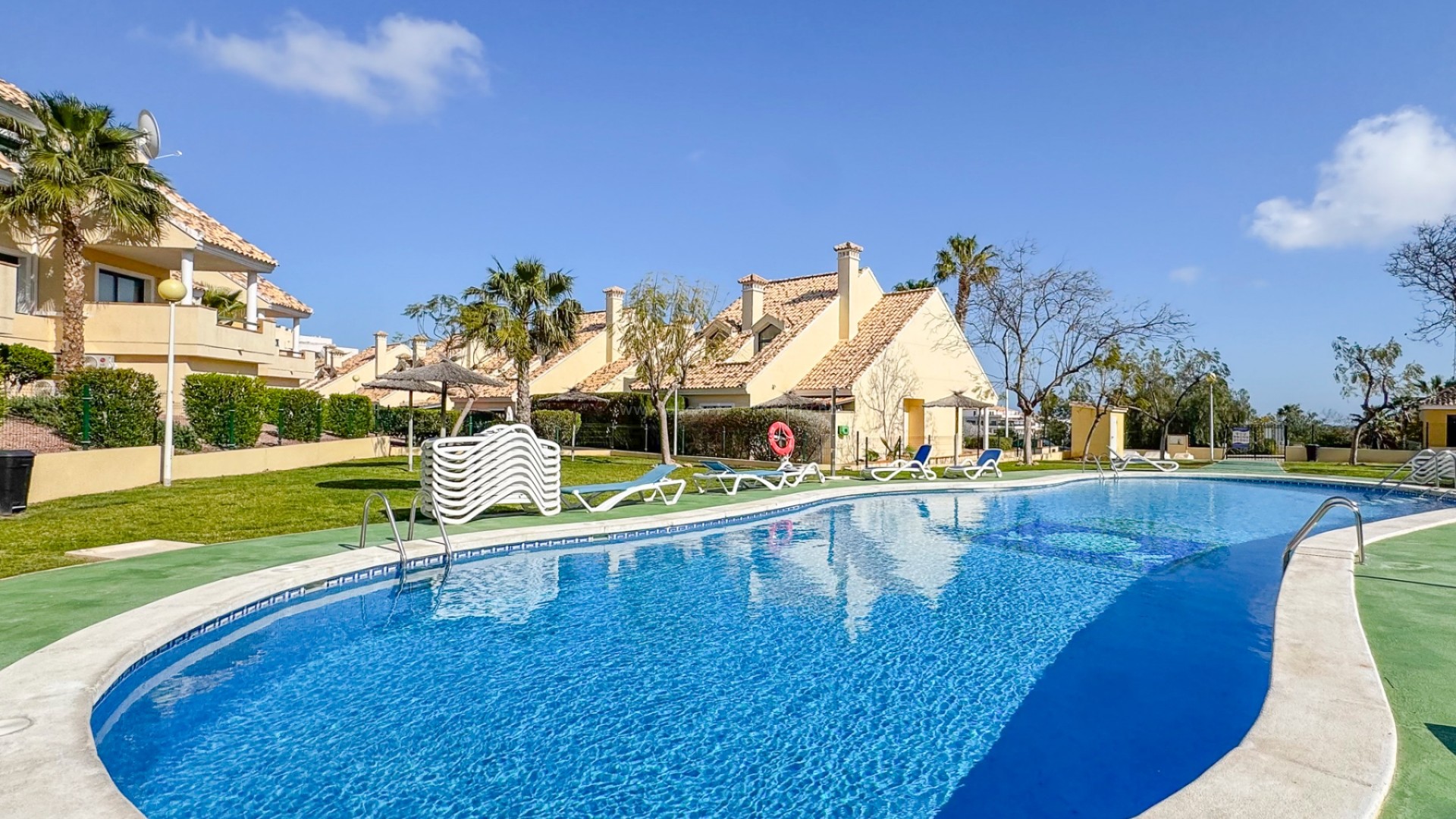 Apartamento / piso en Lomas de Campoamor