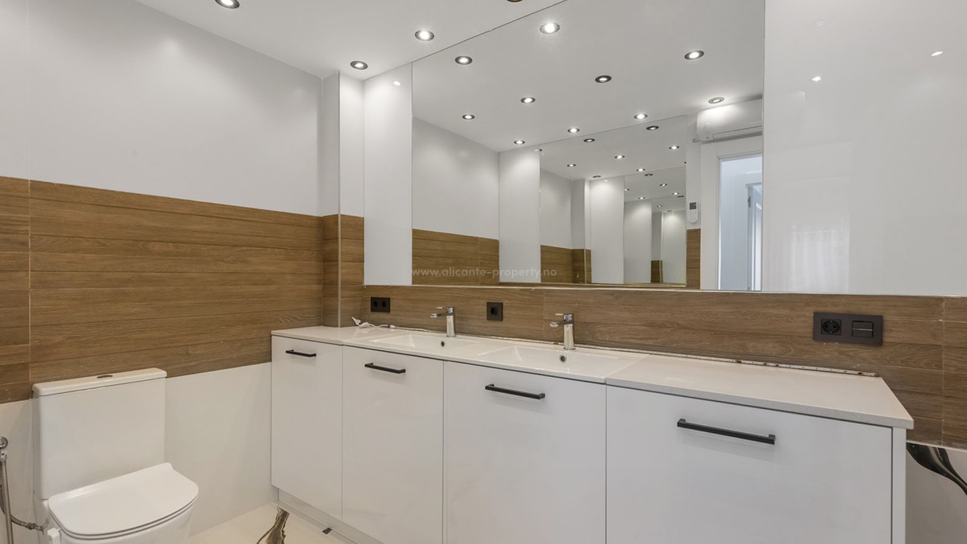 Apartamento / piso en Los Montesinos Centro