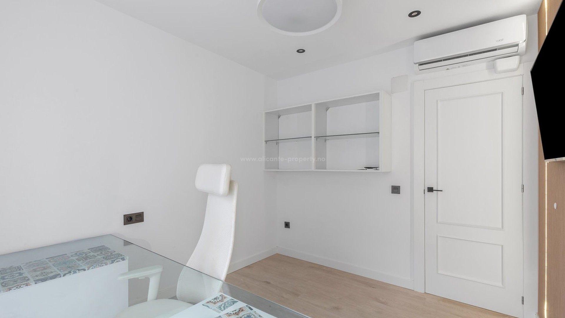 Apartamento / piso en Los Montesinos Centro