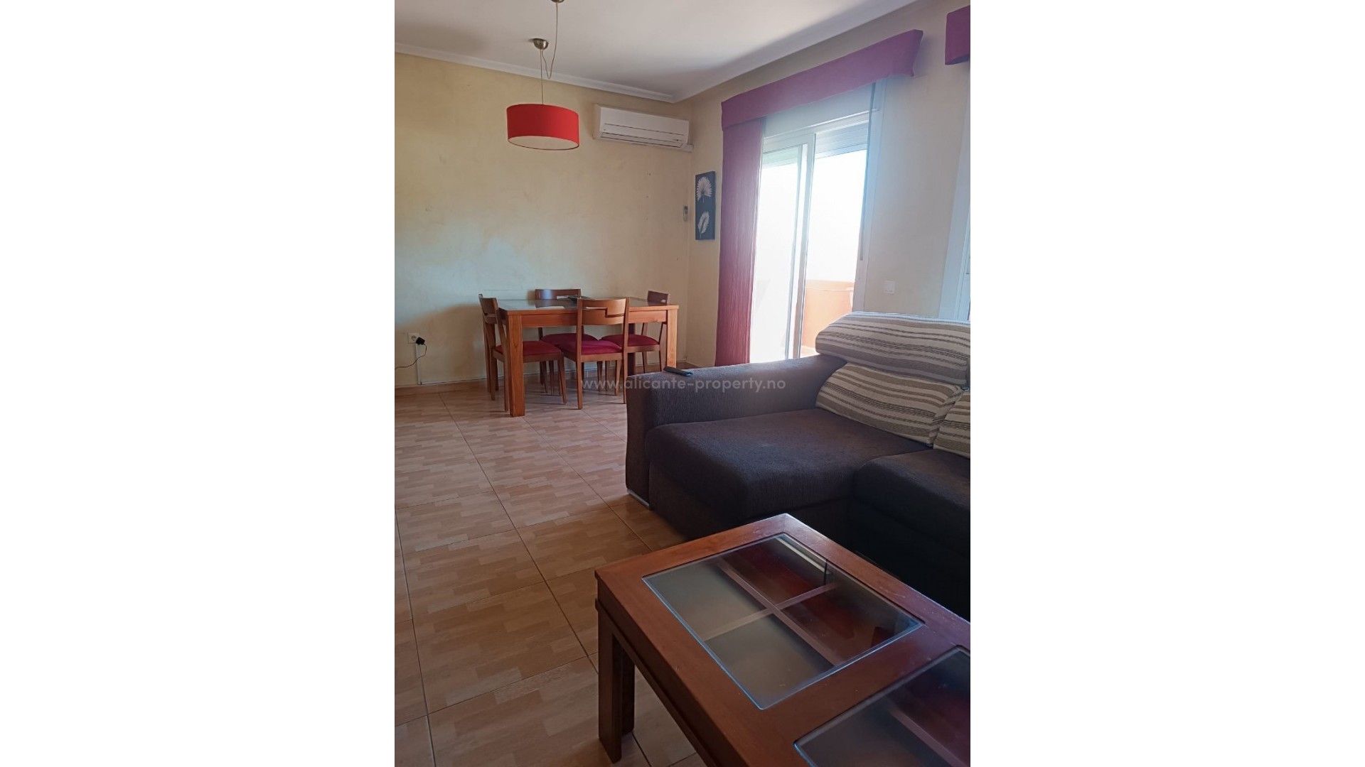 Apartamento / piso en Los Montesinos Centro