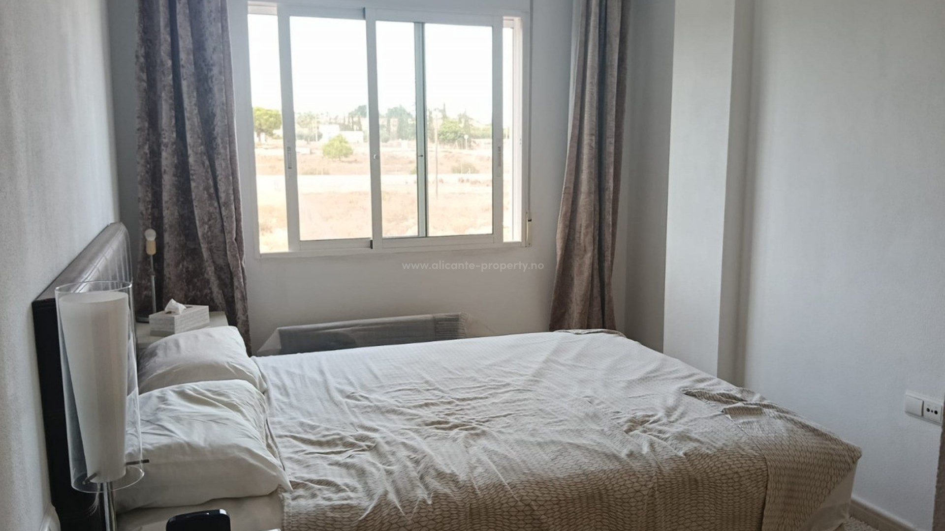 Apartamento / piso en Los Montesinos Centro