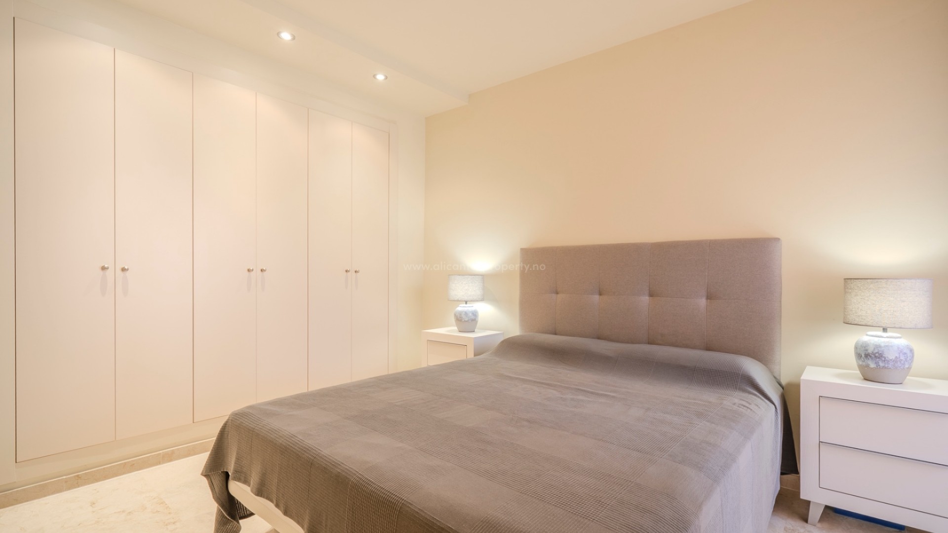 Apartamento / piso en Los Montesinos