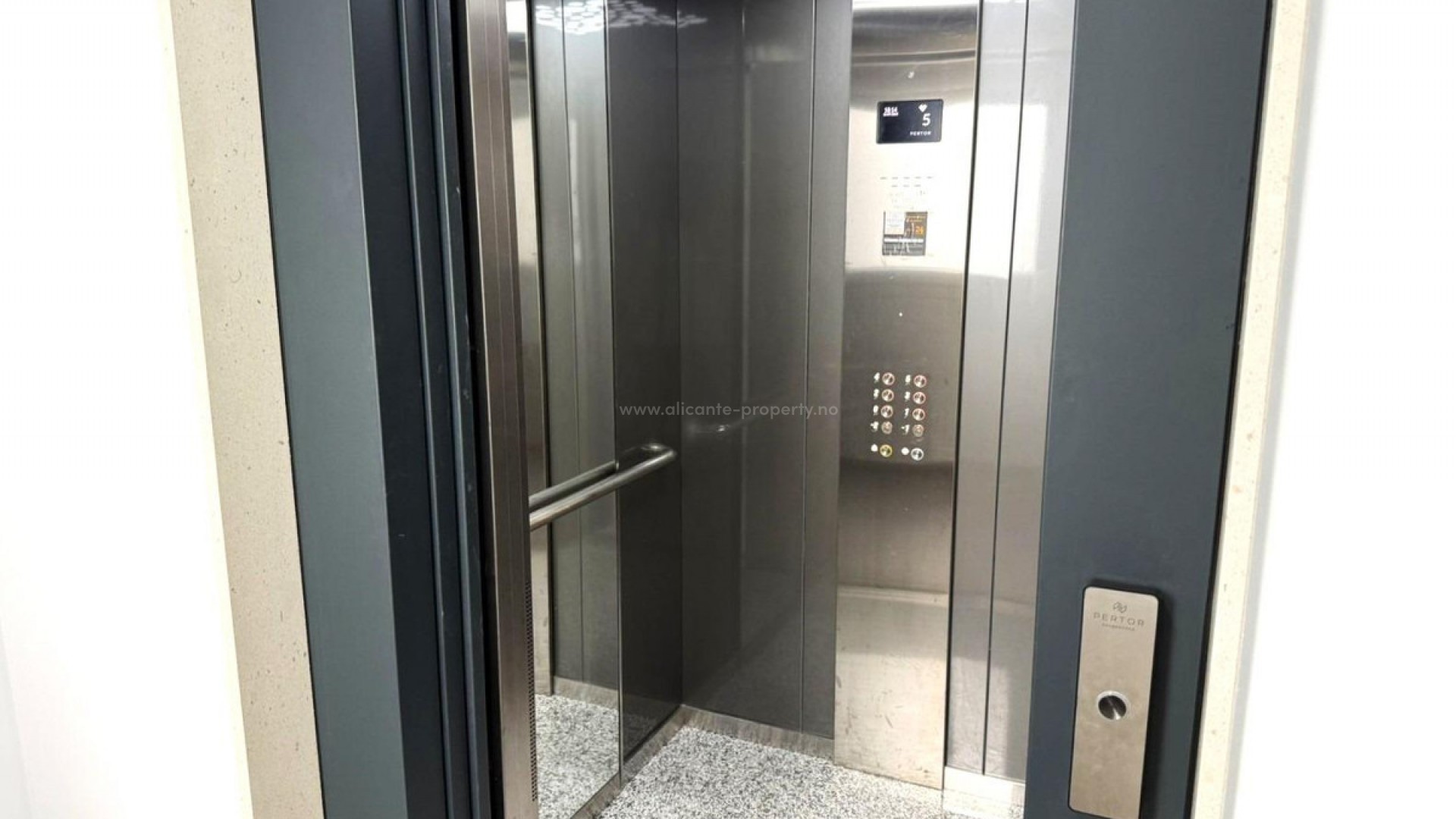 Apartamento / piso en Parque de las Naciones