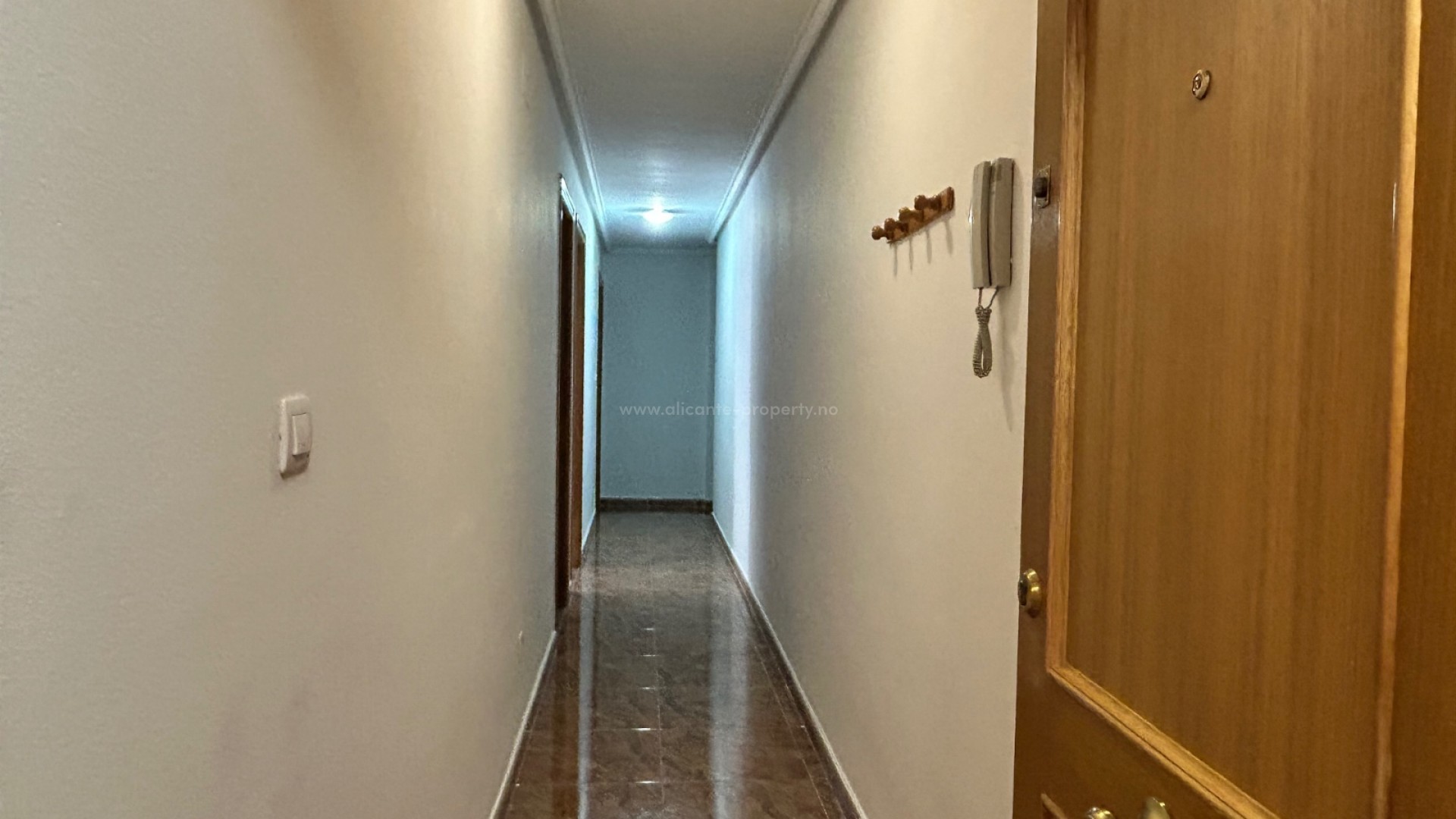 Apartamento / piso en pueblo