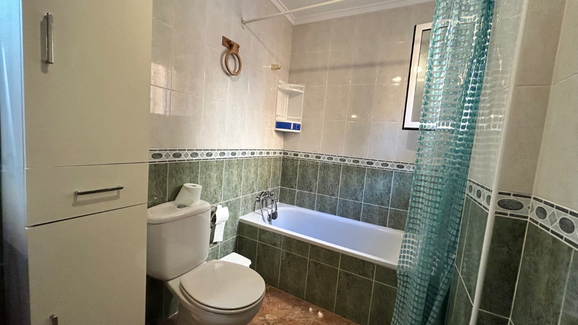 Apartamento / piso en pueblo