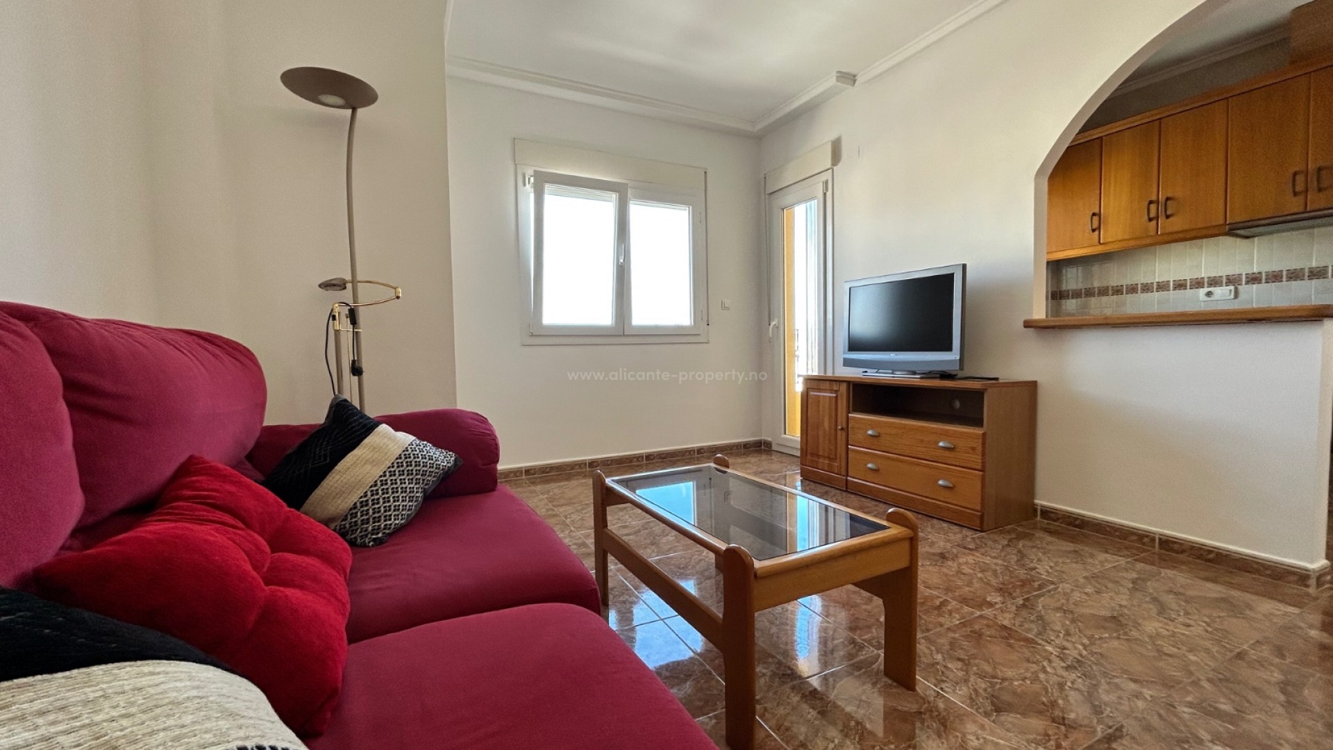 Apartamento / piso en pueblo