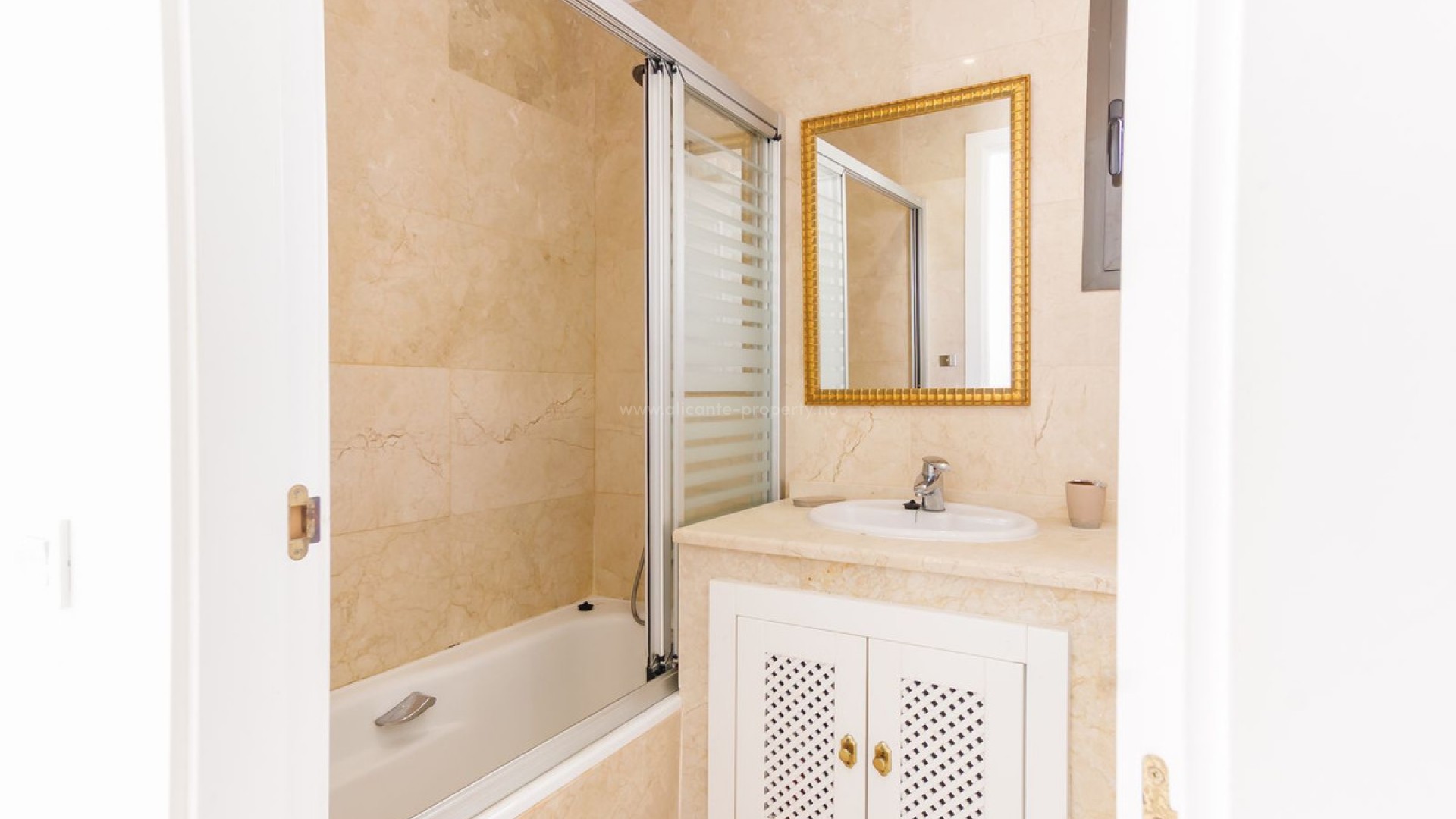 Apartamento / piso en Roda