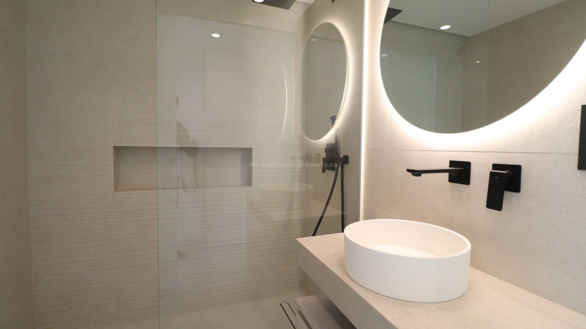 Apartamento / piso en Urbanización El Raso