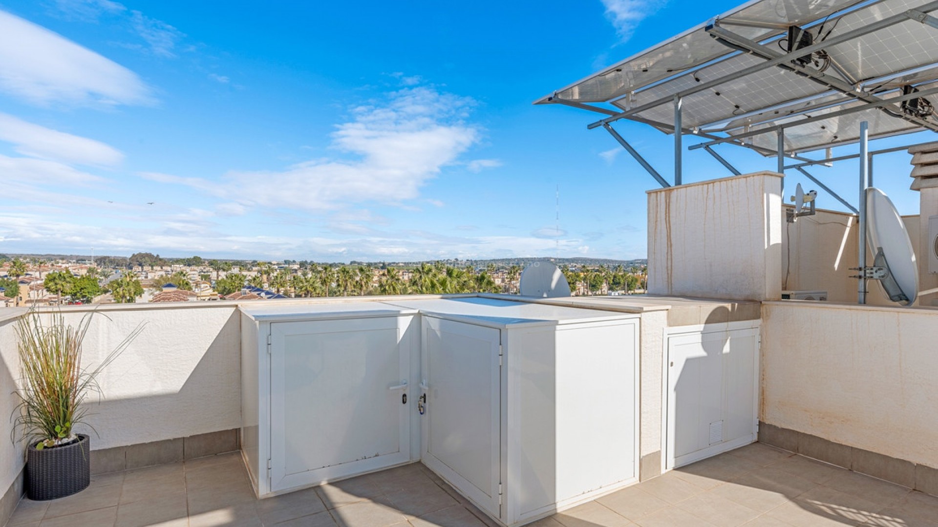 Apartamento / piso en Urbanización El Raso