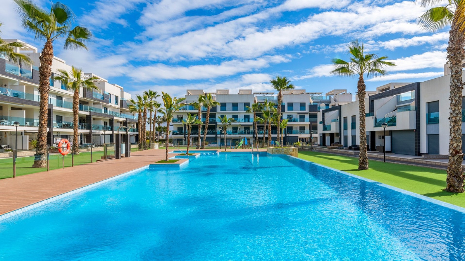 Apartamento / piso en Urbanización El Raso