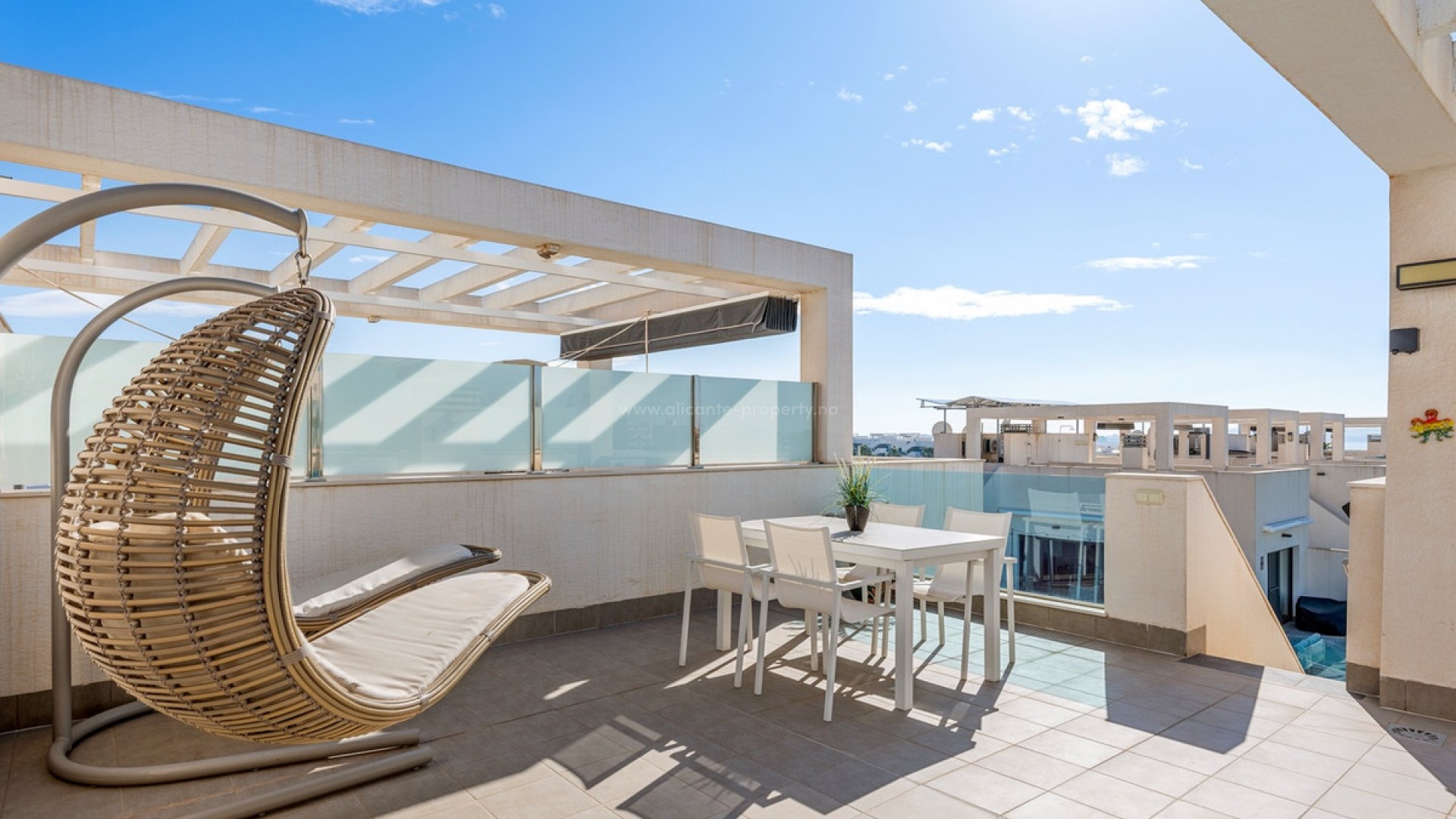 Apartamento / piso en Urbanización El Raso