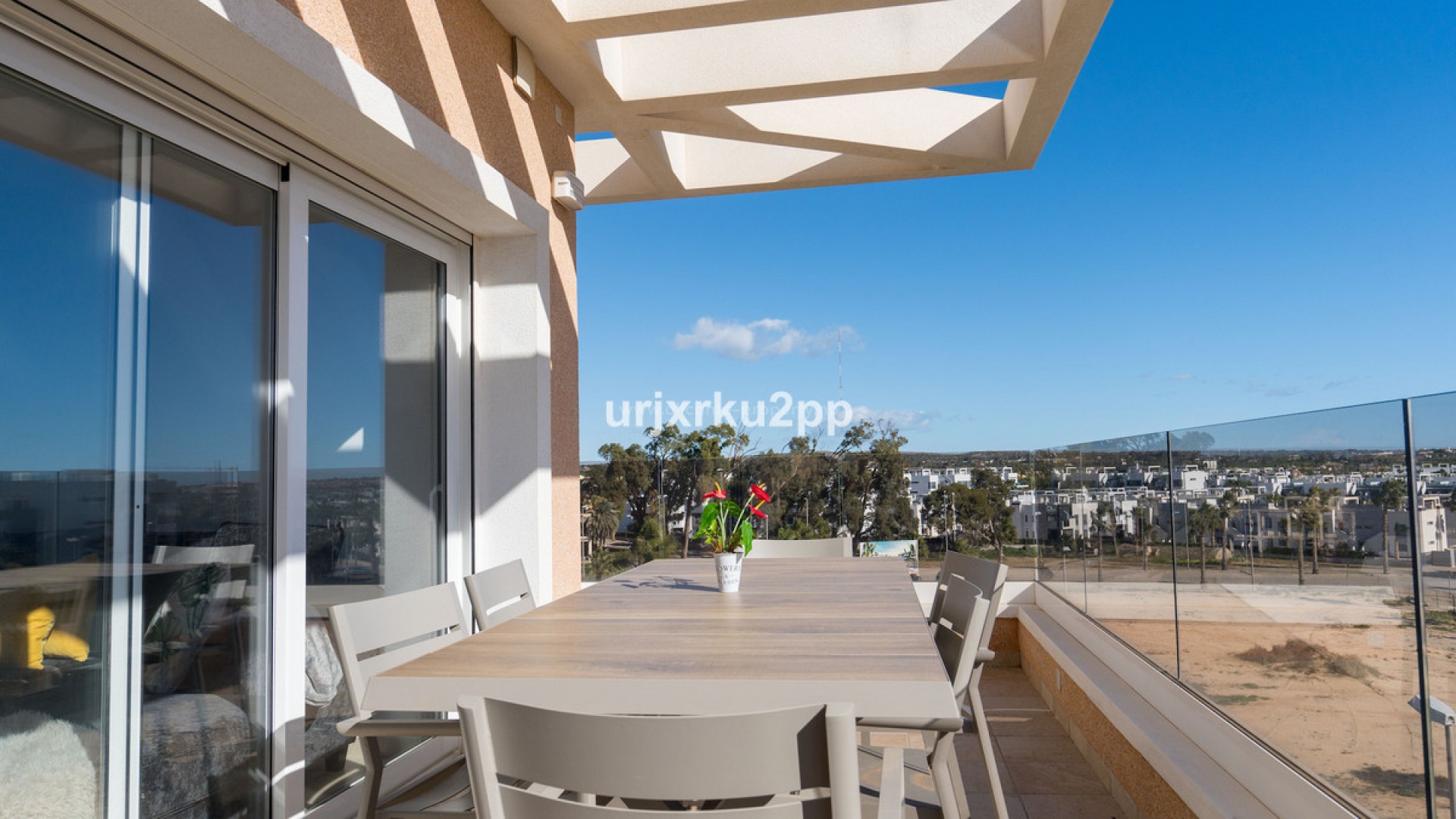 Apartamento / piso en Urbanización El Raso