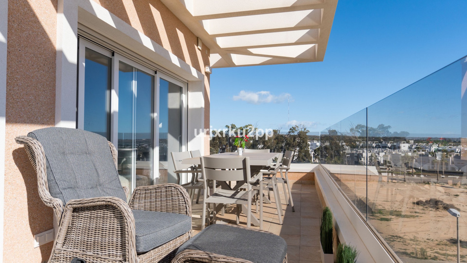 Apartamento / piso en Urbanización El Raso