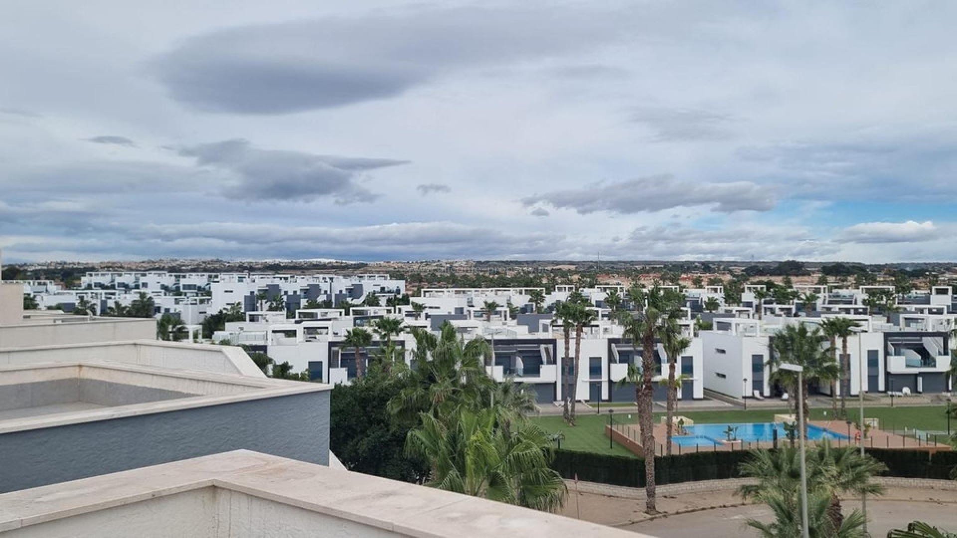 Apartamento / piso en Urbanización El Raso