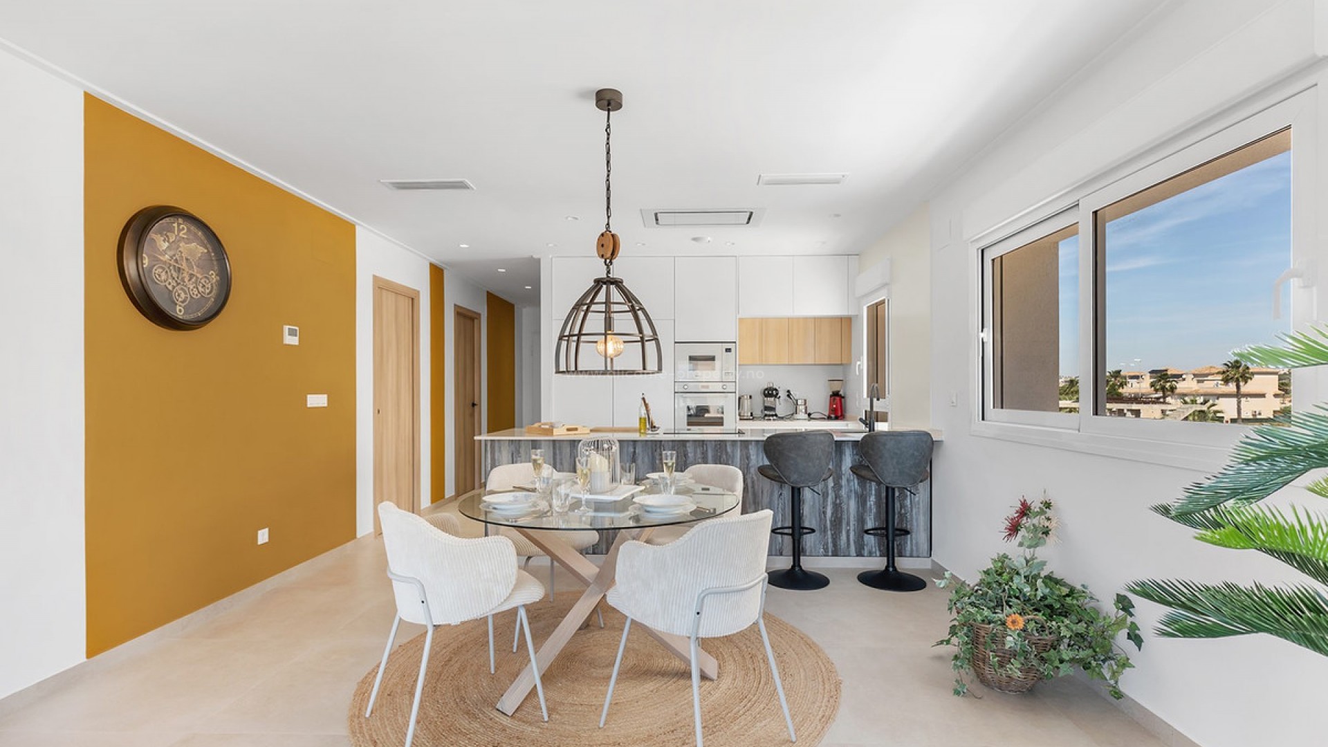 Apartamento / piso en Urbanización El Raso