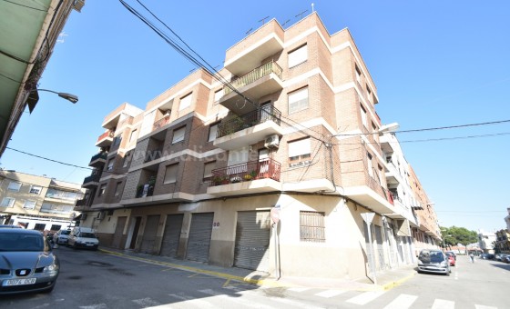 Apartamento / piso - Reventa - Catral - BR-54022