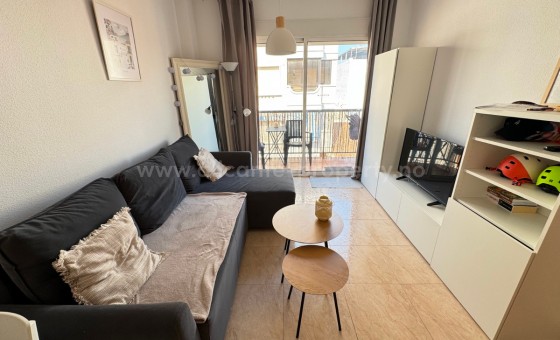 Apartamento / piso - Reventa - Guardamar del Segura -
                Guardamar del Segura Centro