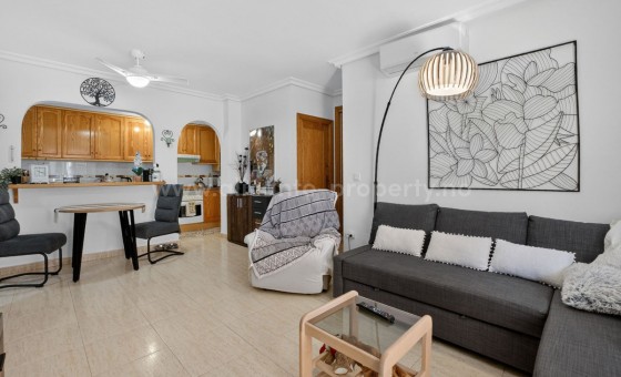 Apartamento / piso - Reventa - La Zenia -
                La Zenia
