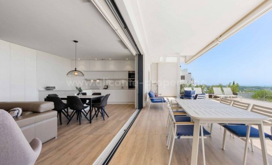 Apartamento / piso - Reventa - Las Colinas - Las Colinas Golf Resort