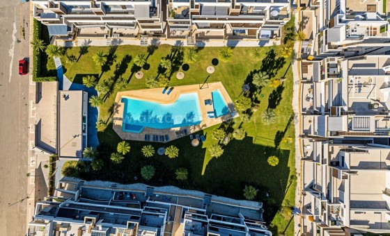 Apartamento / piso - Reventa - Los Altos - Los Altos