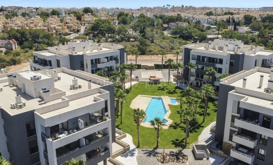 Apartamento / piso - Reventa - Los Altos - Los Altos