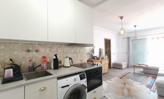 Apartamento / piso - Reventa - Torrevieja - BR-31700